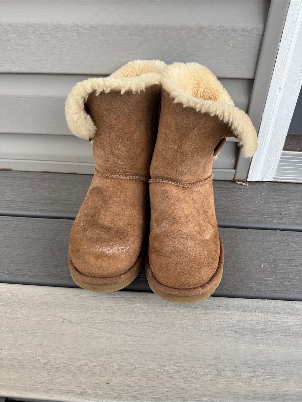 UGG Short Sheepskin Boots - Chestnut with Cream Lining - Picture 3 of 5